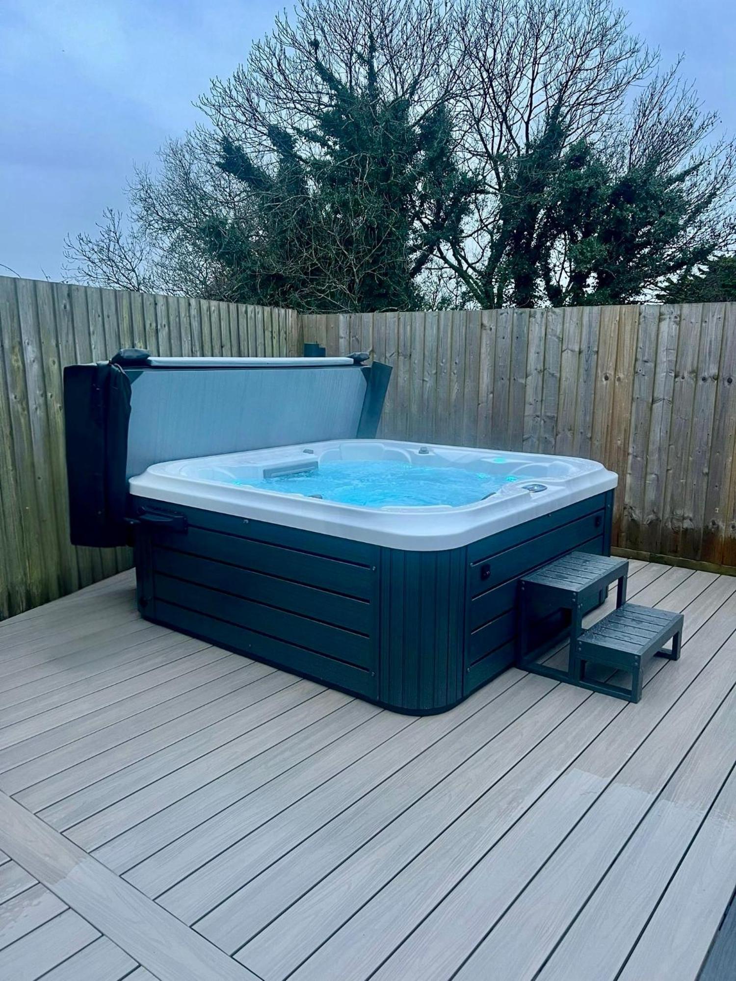 No 1 The Paddock - Spacious Holiday Home With A Hot Tub Bude Exterior foto